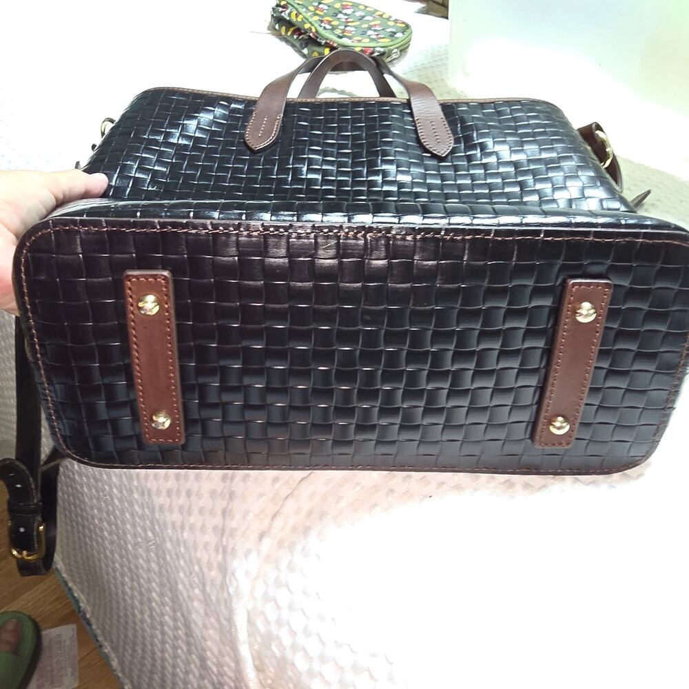 DOONEY& BOURKE BLACK LILLIAN WOVEN SHOULDER BAG WITH MATCHING WALLET - Picture 5 of 11